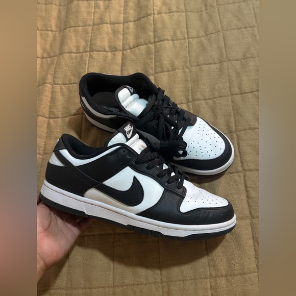 Nike Panda Dunk Low - Picture 1 of 5